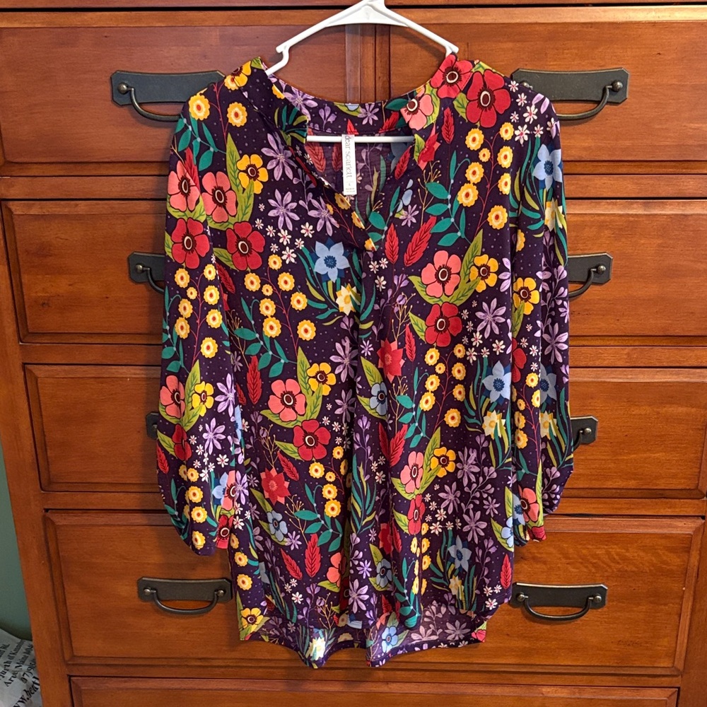 Vibrant Floral Women's Blouse - Purple and Multicolor